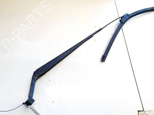 front-windshield-wiper-arm-toyota-corolla-saloon-_e12_-2000-2001-2002-2003-2004-2005-2006-2007-2008-32534921 main image