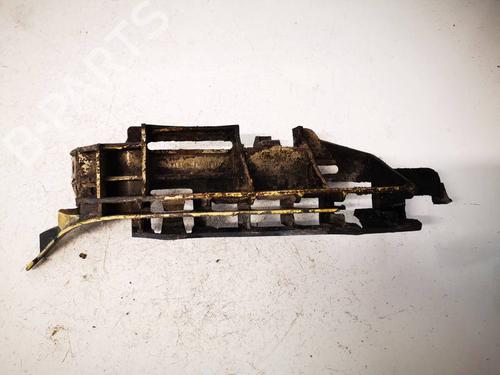 Used Front bumper bracket Front bumper bracket 36829343 36829343