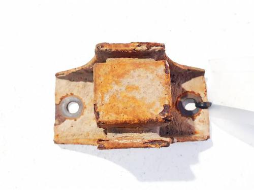 Used Engine mount Engine mount 37583158 37583158