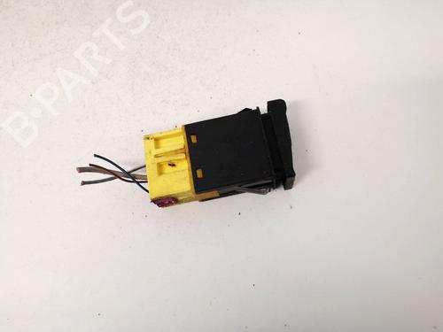 Switch AUDI 80 B4 Saloon (8C2) 1.6 E | BP35470745I30 - Image 3