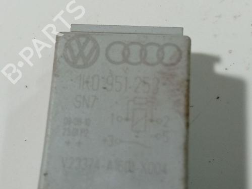 Electronic sensor VW PASSAT B6 (3C2) 1.9 TDI | BP35971674M84 - Image 4
