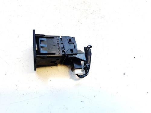 Used Switch Switch TOYOTA AVENSIS Saloon (_T27_) 2.0 D-4D (ADT270_, ADT270R) (126 hp) 32608133 32608133