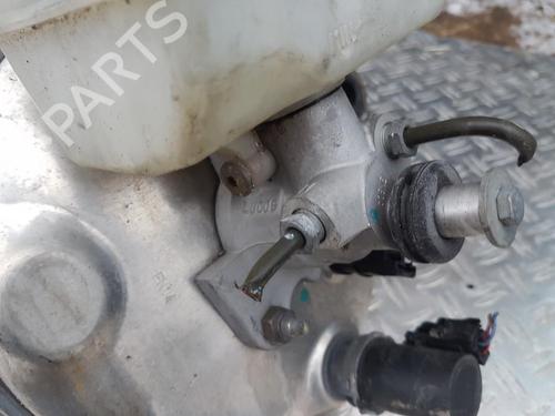 Used Brake master cylinder Brake master cylinder MERCEDES-BENZ S-CLASS (W220, V220) S 320 CDI (220.026, 220.126) (197 hp) 35667615 35667615