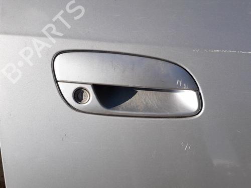 front-right-exterior-door-handle-hyundai-elantra-iii-xd-2000-2001-2002-2003-2004-2005-2006-35590756 main image