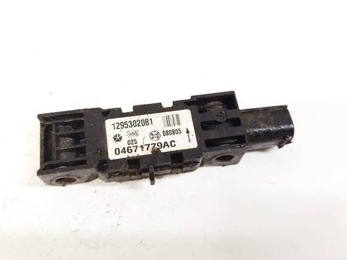 Used Electronic module Electronic module SUZUKI GRAND VITARA I (FT, HT) 2.7 (JA 627) (184 hp) 32551514 32551514