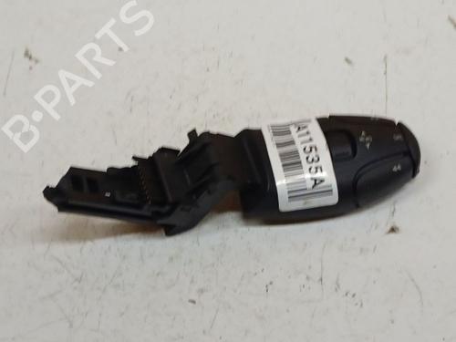 Used Steering wheel controls Steering wheel controls 39483923 39483923