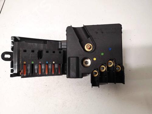 Used Fuse box MERCEDES-BENZ CLS (C219) CLS 320 CDI (219.322) (224 hp) 32621648