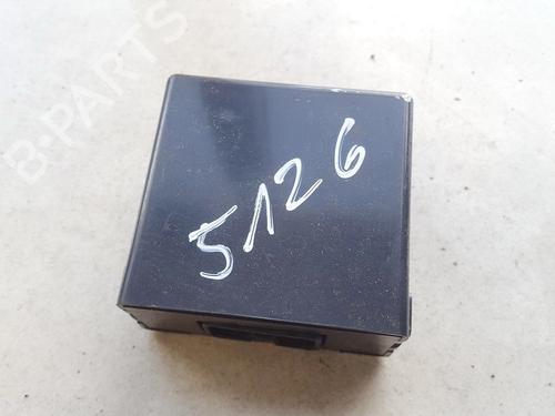 Used Electronic module Electronic module TOYOTA YARIS (_P1_) 1.0 (SCP10_, SCP10R) (68 hp) 33518445 33518445