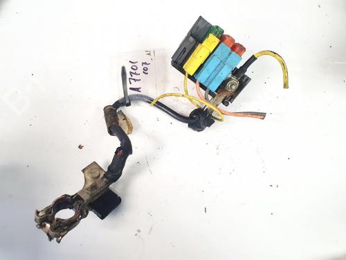 Used Fuse box PEUGEOT 807 (EB_) 2.2 HDi (128 hp) 32895196