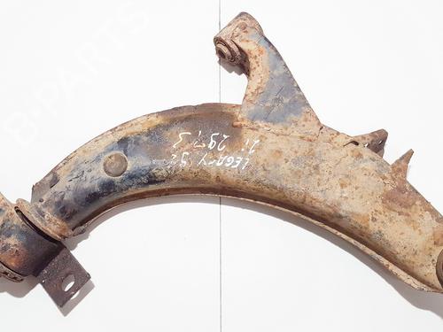 Used Right front suspension arm Right front suspension arm 35618535 35618535
