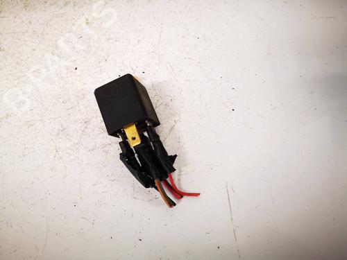 Used Electronic sensor Electronic sensor AUDI 80 B4 Saloon (8C2) 2.0 (90 hp) 36760017 36760017