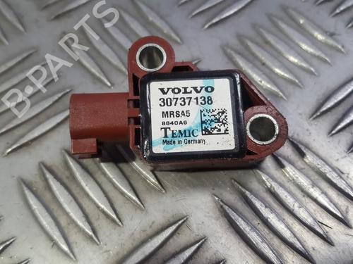electronic-module-volvo-v50-545-2003-2004-2005-2006-2007-2008-2009-2010-2011-2012-33494911 main image