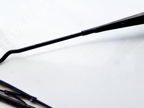 Used Front windshield wiper arm Front windshield wiper arm 33520430 33520430