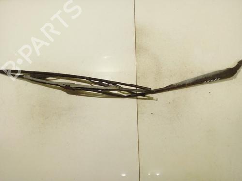 Used Front windshield wiper arm Front windshield wiper arm 33526281 33526281