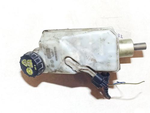 Used Brake master cylinder Brake master cylinder FORD FOCUS II (DA_, HCP, DP) 1.8 TDCi (115 hp) 35883716 35883716
