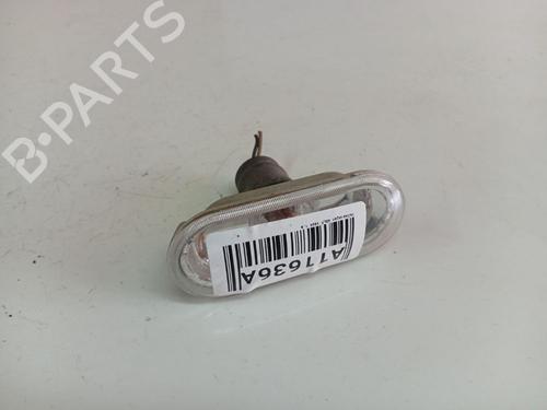 Used Right side indicator Right side indicator 38917468 38917468