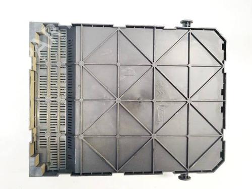 fuse-box-peugeot-207-wa_-wc_-2006-2007-2008-2009-2010-2011-2012-2013-2014-2015-33488813 main image