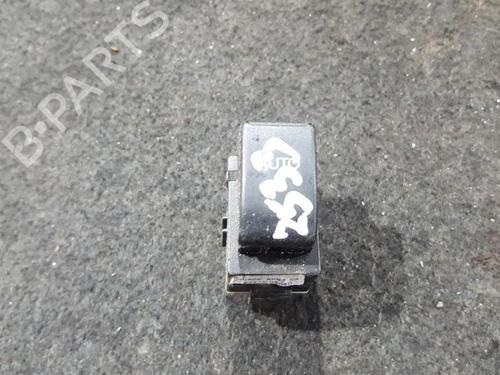 Used Switch Switch TOYOTA AVENSIS (_T25_) 2.0 D-4D (CDT250_, CDT250R) (116 hp) 33483937 33483937