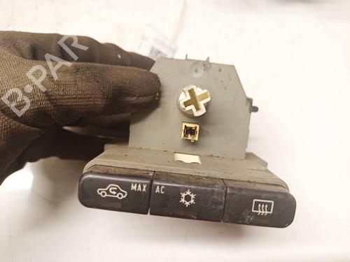 Used Climate control Climate control 34778151 34778151