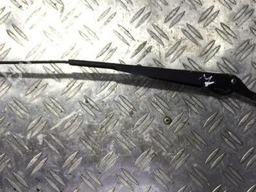 front-windshield-wiper-arm-rover-200-ii-hatchback-rf-1995-1996-1997-1998-1999-2000-33483137 main image