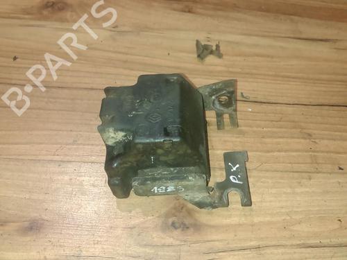 Used Engine mount Engine mount RENAULT MEGANE I (BA0/1_) 2.0 i (BA0G) (114 hp) 33530710 33530710