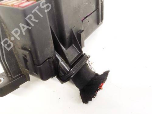 Fuse box VW PASSAT B6 (3C2) 2.0 TDI 16V | BP32963512E1 - Image 3