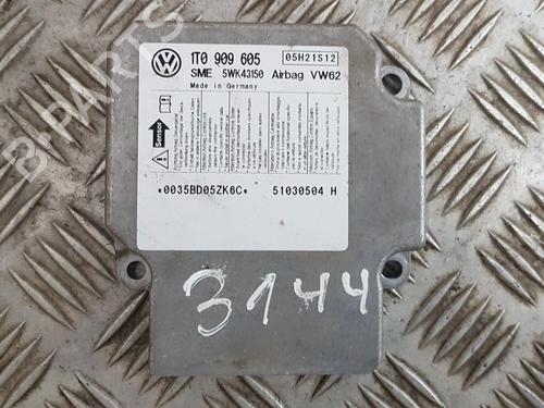 ecu-airbags-vw-touran-1t1-1t2-2003-2004-2005-2006-2007-2008-2009-2010-2011-33482840 main image