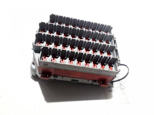 Used Fuse box Fuse box VOLVO S60 I (384) 2.0 T (180 hp) 33104010 33104010