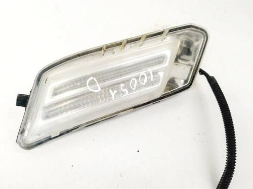 Used Right front fog light Right front fog light 35083777 35083777