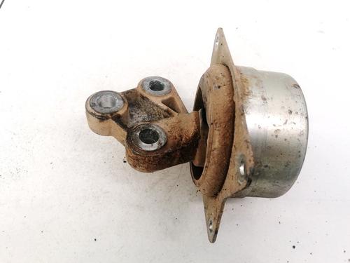 Used Engine mount Engine mount OPEL SIGNUM Hatchback (Z03) 2.2 DTI (F48) (125 hp) 32911246 32911246
