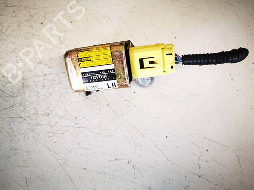 Used Electronic module TOYOTA COROLLA Verso (_E12_) 2.0 D-4D (CDE120_, CDE120R) (90 hp) 32569484