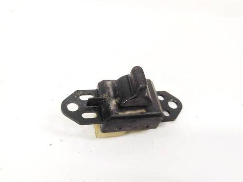 switch-dodge-grand-caravan-mini-cargo-van-2000-2001-2002-2003-2004-2005-2006-2007-32959692 main image