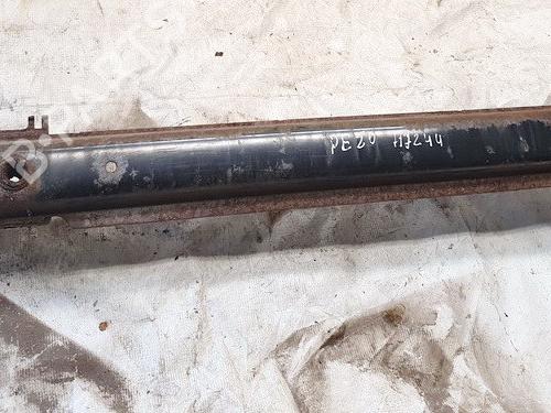 Used Front bumper reinforcement Front bumper reinforcement 35490468 35490468