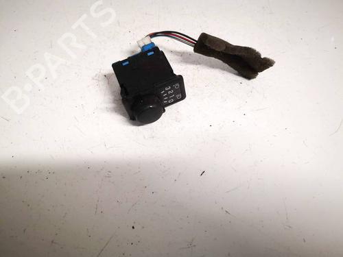Used Switch Switch NISSAN PRIMERA Hatchback (P12) 2.2 dCi (139 hp) 35170976 35170976