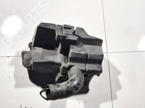 Used Air filter box Air filter box VOLVO V50 (545) 2.0 D (136 hp) 35228605 35228605