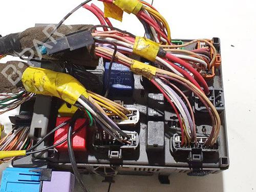 fuse-box-renault-laguna-ii-bg01_-2001-2002-2003-2004-2005-2006-2007-33101676 main image