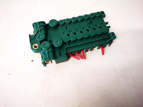 Used Fuse box Fuse box BMW X5 (E53) 4.4 i (286 hp) 32879027 32879027