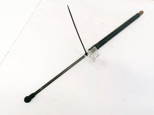 tailgate-lift-support-audi-a4-b5-8d2-1994-1995-1996-1997-1998-1999-2000-2001-35359804 main image