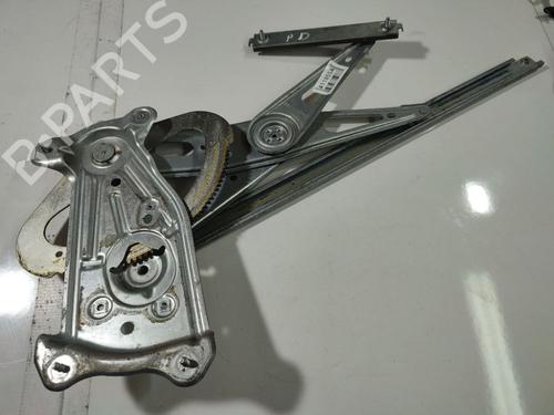 Used Front right window mechanism Front right window mechanism RENAULT MEGANE III Hatchback (BZ0/1_, B3_) 1.6 16V (BZ1B, BZ1H) (110 hp) 34846354 34846354