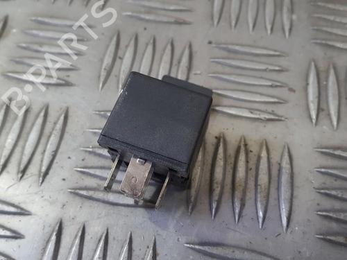 other-audi-a4-b5-8d2-1994-1995-1996-1997-1998-1999-2000-2001-33493239 main image