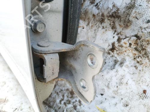 hingedoor-check-strap-toyota-yaris-_p1_-1999-2000-2001-2002-2003-2004-2005-32883942 main image