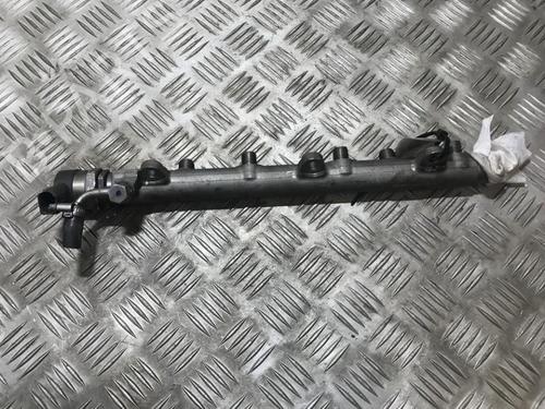 Used Injection rail Injection rail BMW 5 (E60) 520 d (163 hp) 35680835 35680835