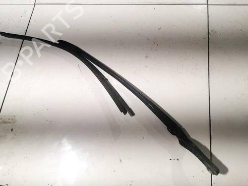 front-windshield-wiper-arm-audi-a6-c5-4b2-4b4-1997-1998-1999-2000-2001-2002-2003-2004-2005-33488451 main image