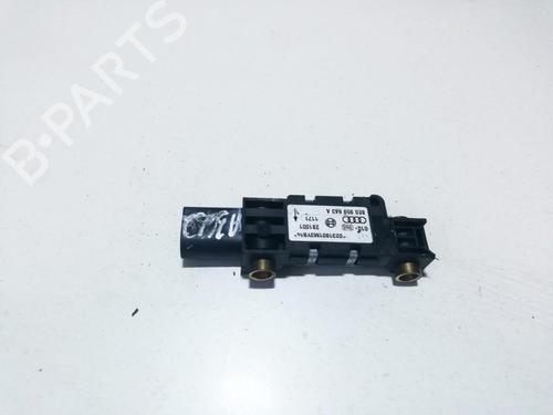 electronic-module-audi-a4-b6-8e2-2000-2001-2002-2003-2004-2005-33504801 main image