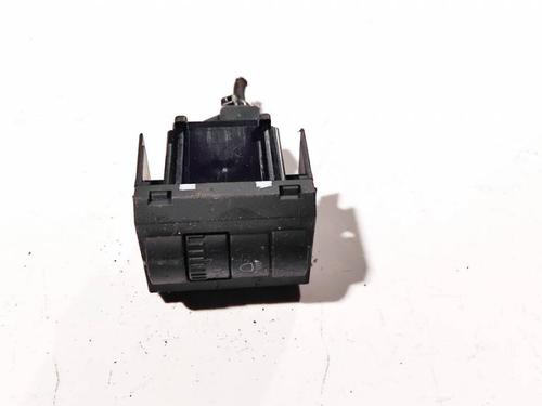switch-skoda-fabia-ii-542-2006-2007-2008-2009-2010-2011-2012-2013-2014-35097377 main image