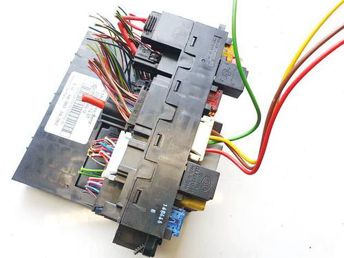 Used Fuse box Fuse box MERCEDES-BENZ C-CLASS (W203) C 200 Kompressor (203.042) (163 hp) 34427462 34427462