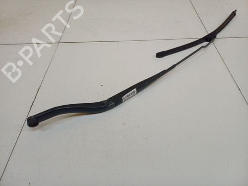 Used Front windshield wiper arm Front windshield wiper arm OPEL VECTRA C (Z02) 1.9 CDTI (F69) (150 hp) 34411158 34411158