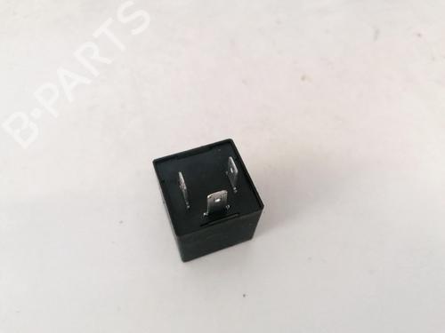 Electronic sensor AUDI A6 C4 (4A2) 1.9 TDI | BP33097254M84 - Image 3