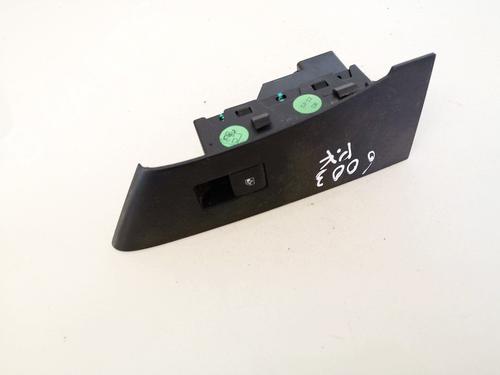 switch-opel-astra-j-p10-2009-2010-2011-2012-2013-2014-2015-2016-33067749 main image