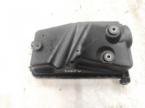 Luftfilter kasse Luftfilter kasse TOYOTA COROLLA Saloon (_E12_) 2.0 D-4D (CDE120_, CDE120R) (116 hp) 35562748 35562748